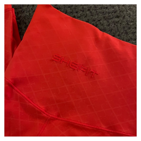 SHEFIT Boss leggings size medium. - Picture 3 of 4